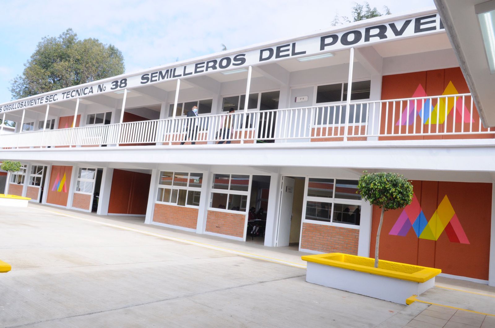 Concluyen trabajos de la nueva infraestructura, rehabilitación y reconstrucción de secundaria técnica "Ricardo Flores Magón"