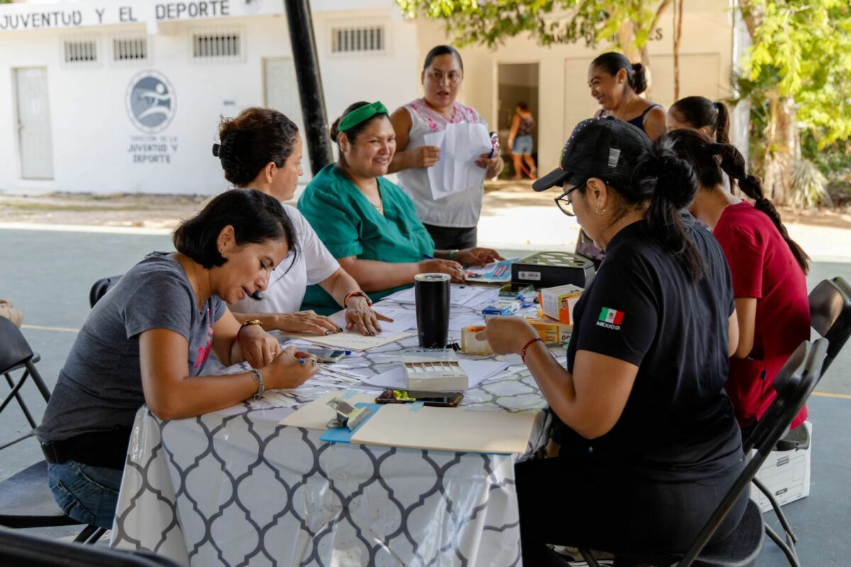 Gobierno de Diego Castañón activa campaña de esterilización canina y felina en Tulum
