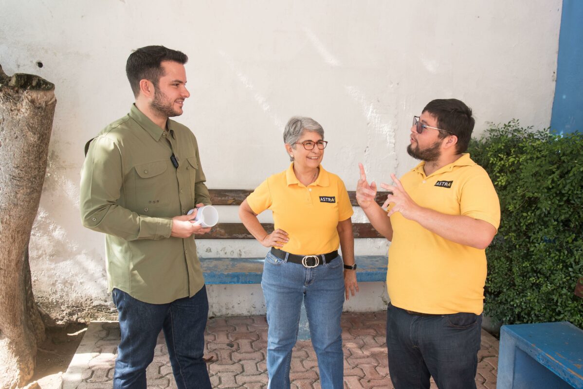 Reconoce el Secretario de Bienestar, Pablo Bustamante, labor de la Asociación de Ayuda a Niños con Trastornos en el Desarrollo (ASTRA), beneficiaria del Programa “Unidos para Transformar” 2024